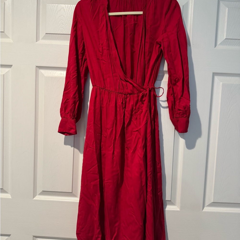 Uniqlo Scarlet Long Sleeve Dress
